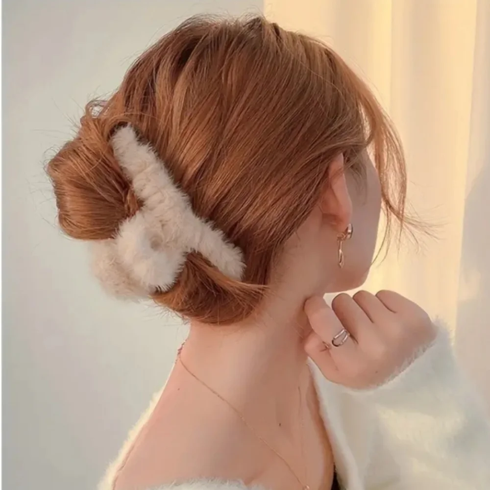 Plush hair claw clip hair accessories